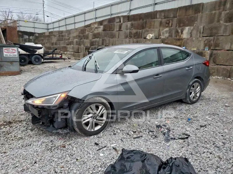 2019 Hyundai Elantra фото