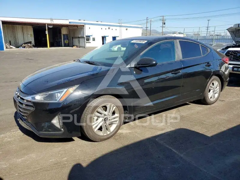 2019 Hyundai Elantra photo