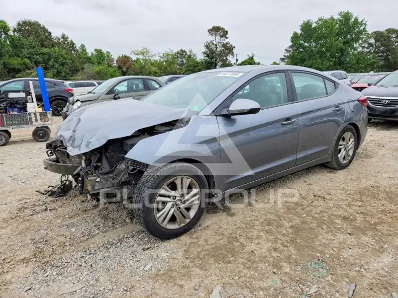 2019 Hyundai Elantra фото