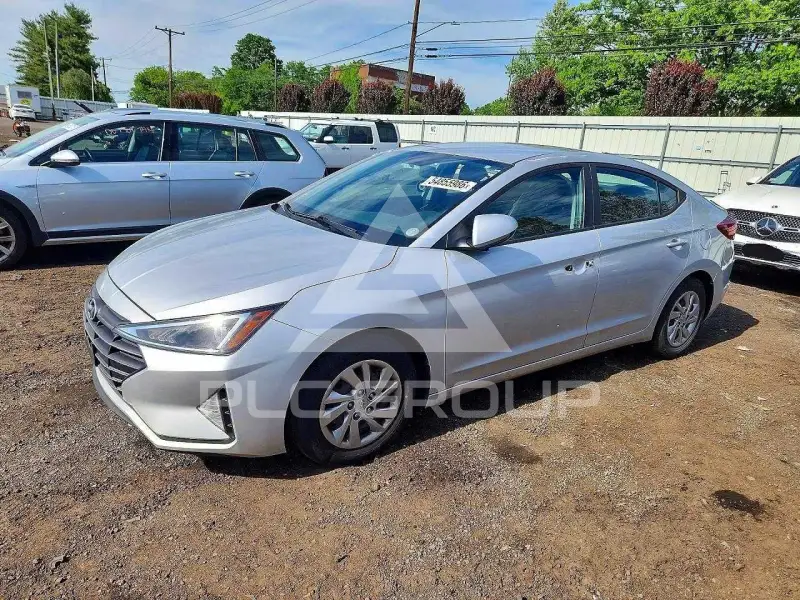 2019 Hyundai Elantra photo