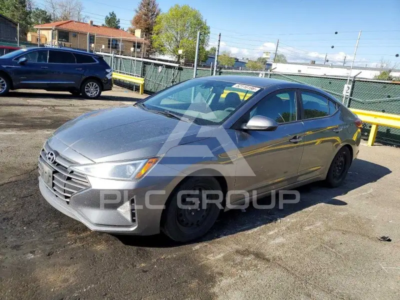 2019 Hyundai Elantra фото