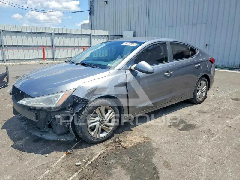 2019 Hyundai Elantra фото
