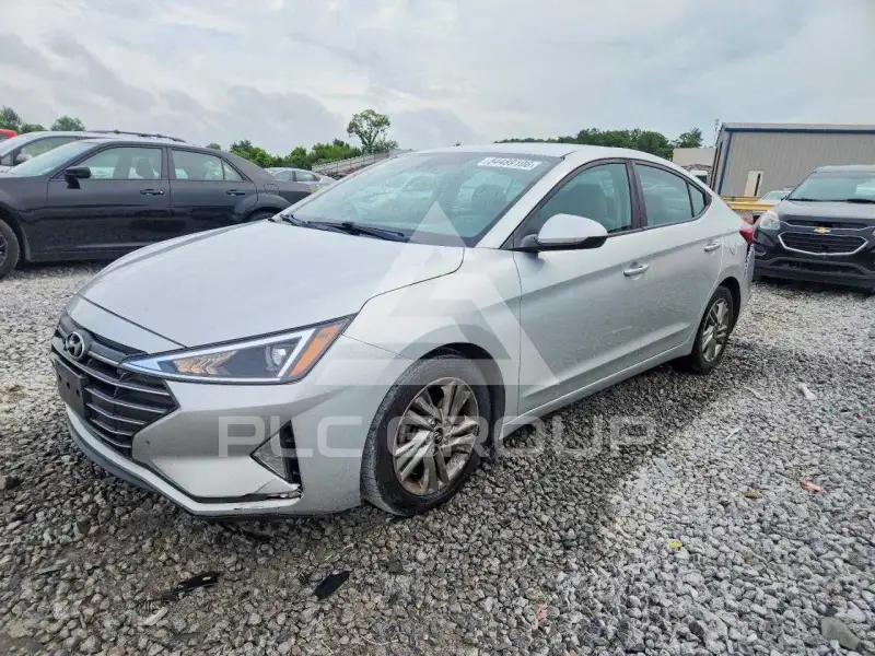 2019 Hyundai Elantra фото