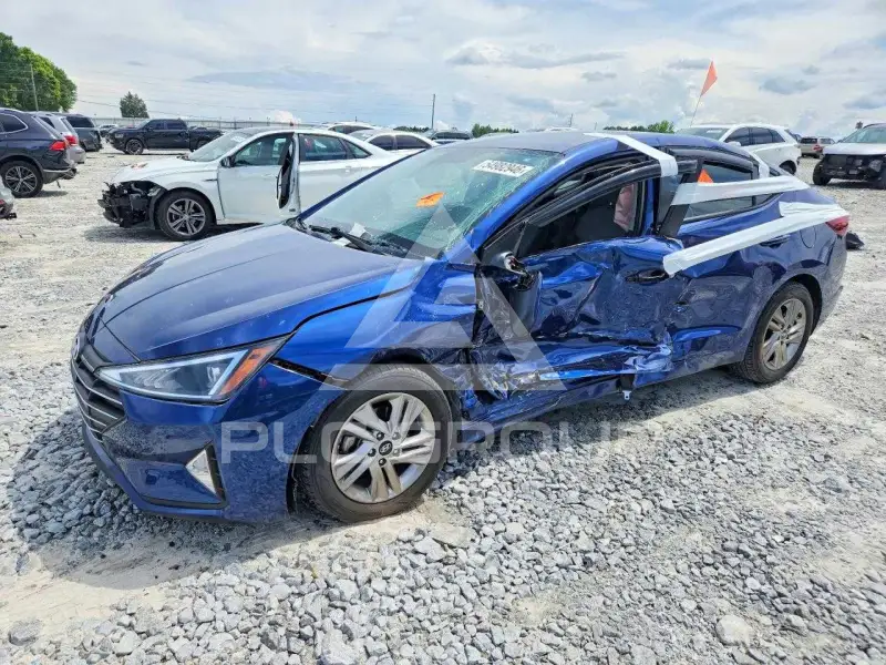 2019 Hyundai Elantra photo