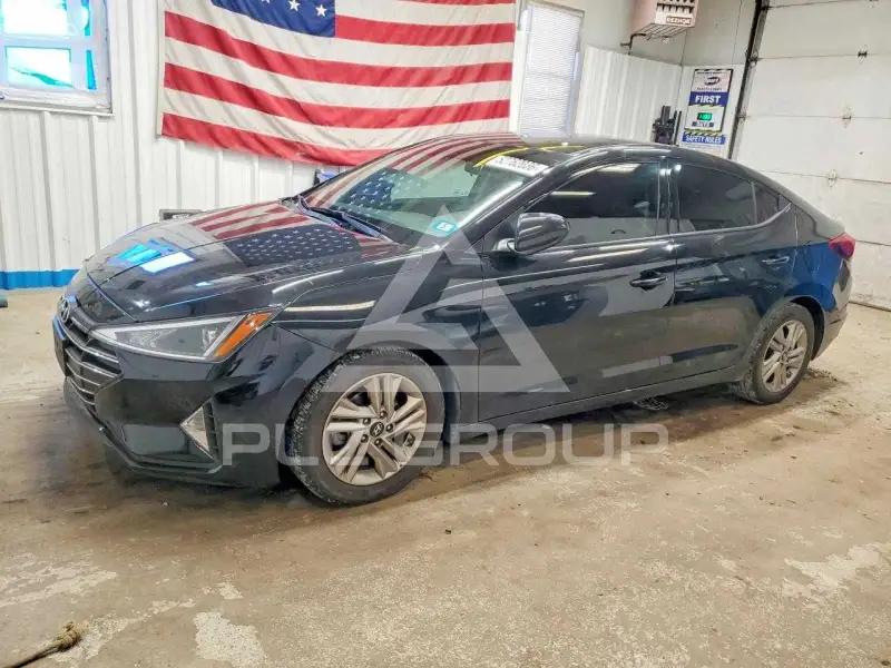 2019 Hyundai Elantra фото