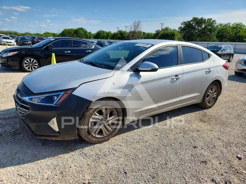 2019 Hyundai Elantra photo