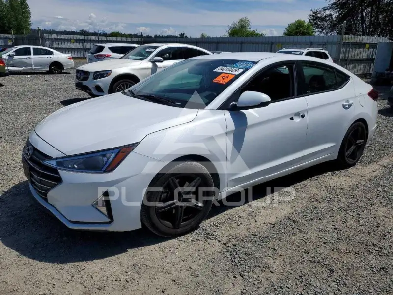 2019 Hyundai Elantra фото