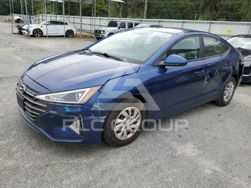 2019 Hyundai Elantra photo