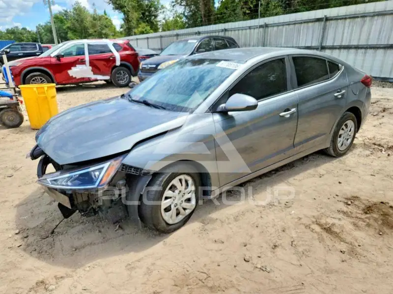 2019 Hyundai Elantra фото