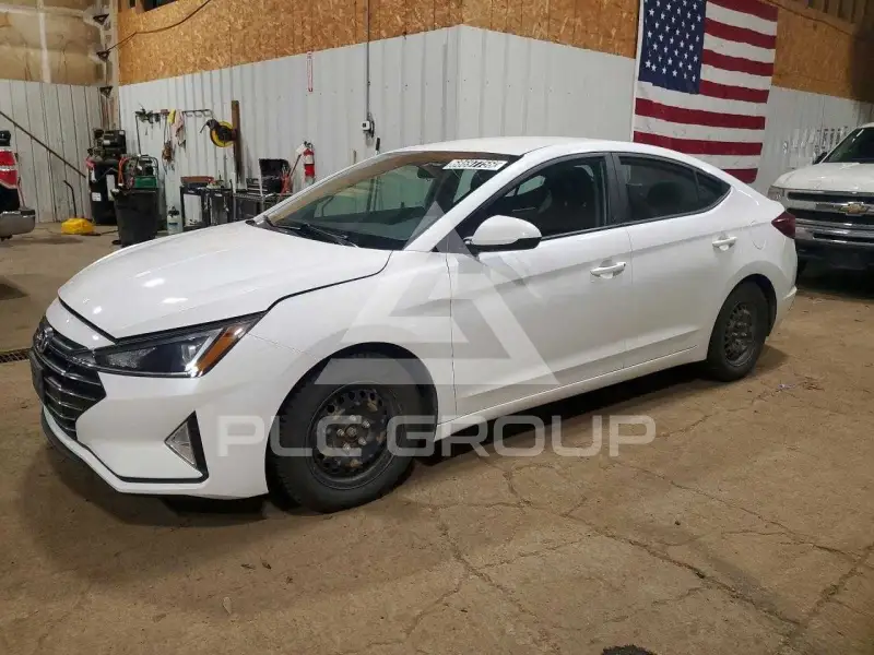 2019 Hyundai Elantra фото