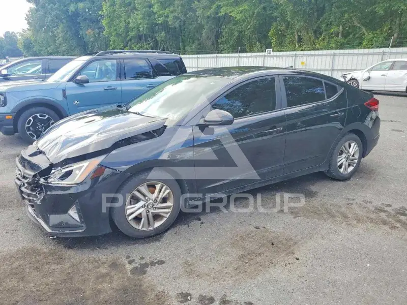 2019 Hyundai Elantra фото