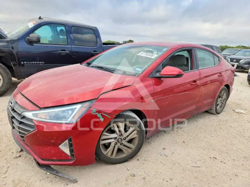 2019 Hyundai Elantra photo