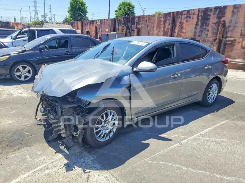 2019 Hyundai Elantra фото