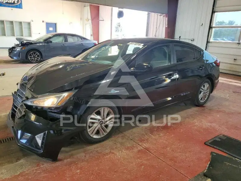 2019 Hyundai Elantra photo
