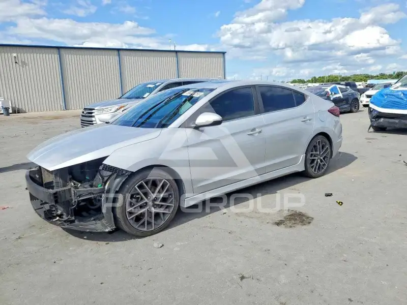 2019 Hyundai Elantra фото