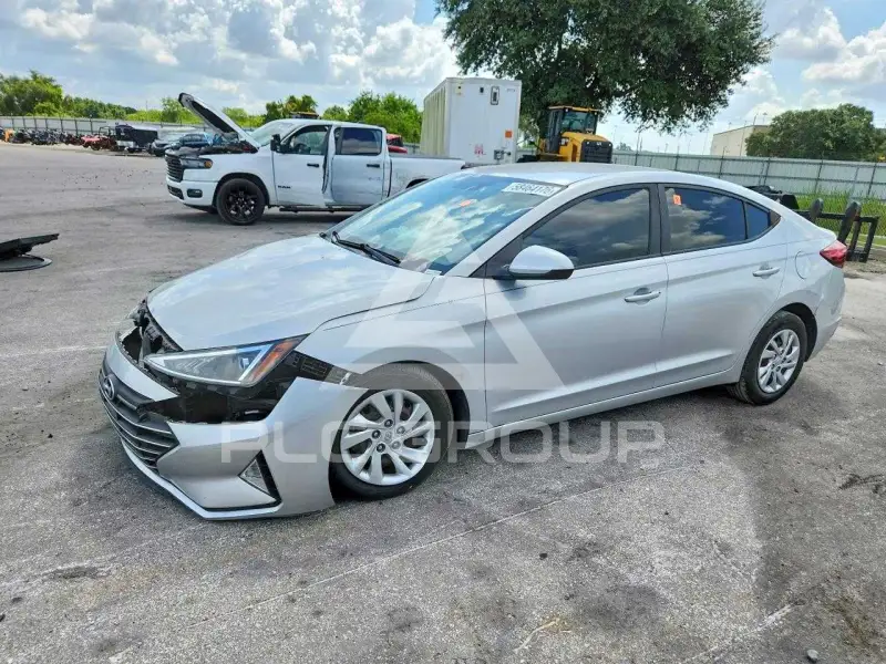 2019 Hyundai Elantra фото