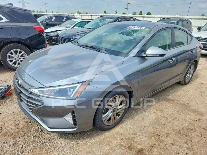 2019 Hyundai Elantra фото