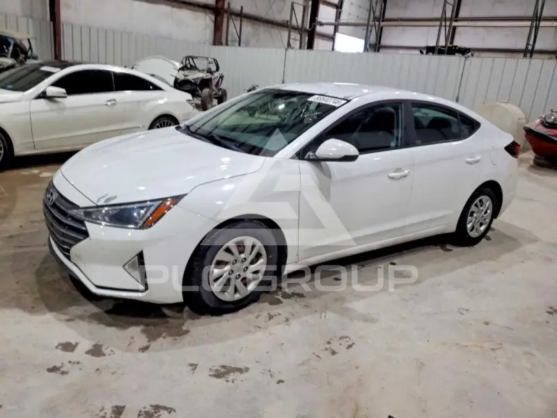 2019 Hyundai Elantra photo