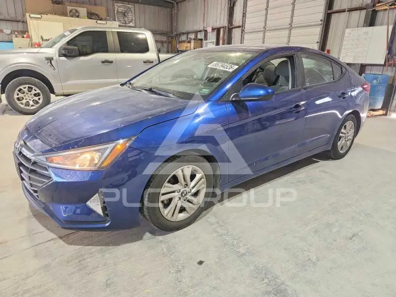 2019 Hyundai Elantra photo