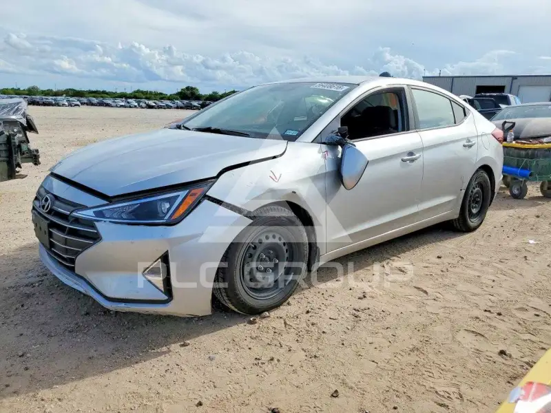 2019 Hyundai Elantra фото