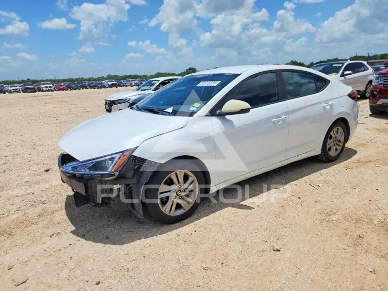 2019 Hyundai Elantra фото