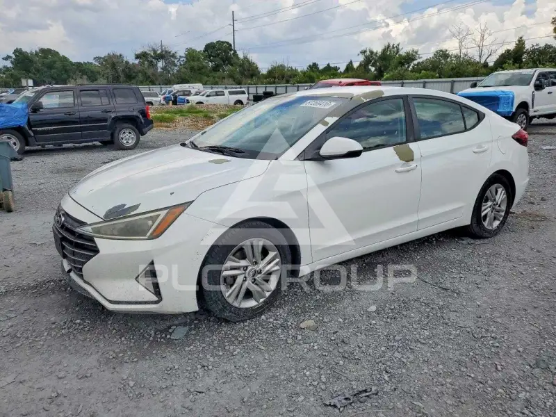 2019 Hyundai Elantra фото