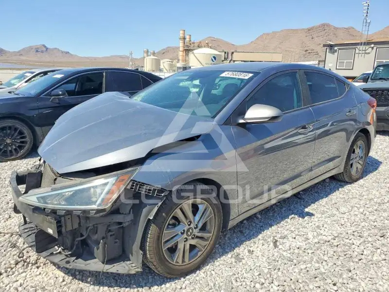 2019 Hyundai Elantra photo