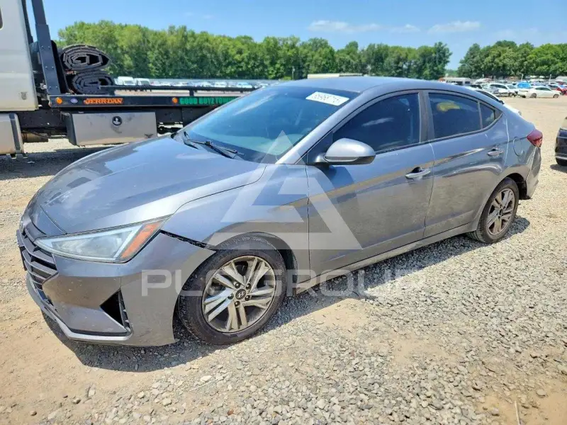 2019 Hyundai Elantra фото