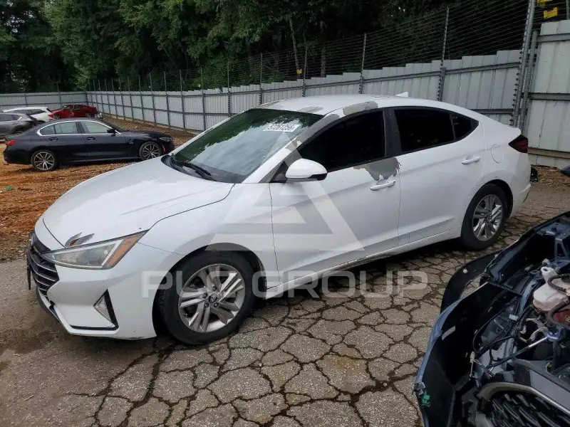 2019 Hyundai Elantra фото