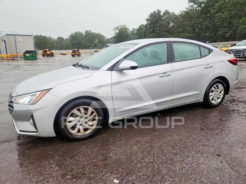 2019 Hyundai Elantra фото