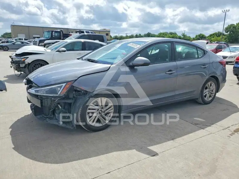2019 Hyundai Elantra photo