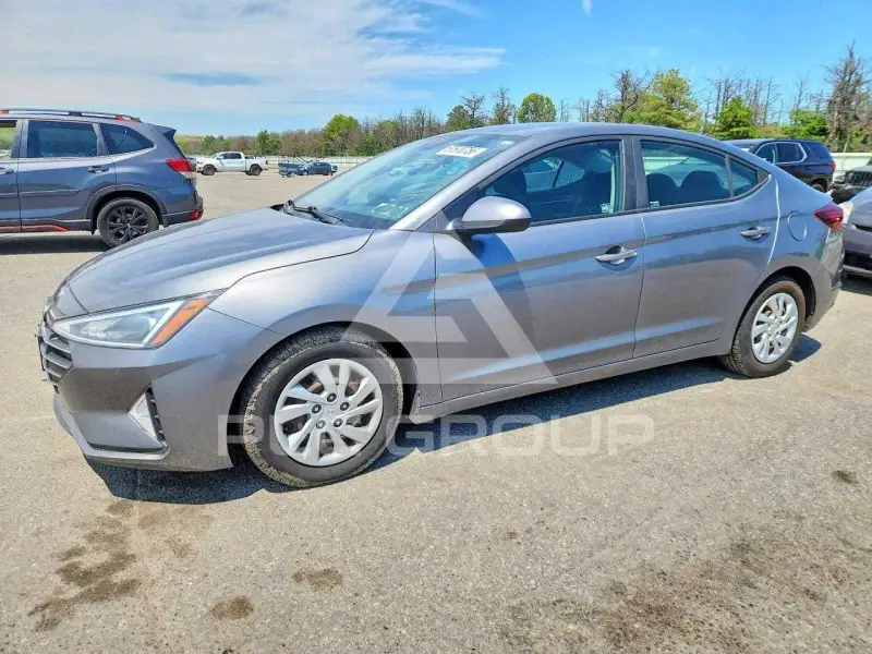 2019 Hyundai Elantra фото