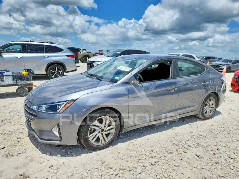 2019 Hyundai Elantra фото