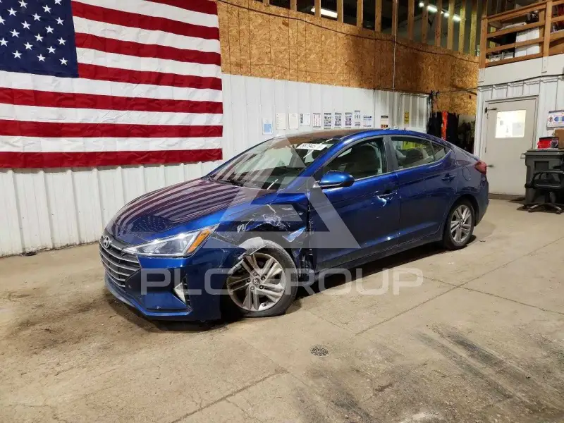 2019 Hyundai Elantra фото