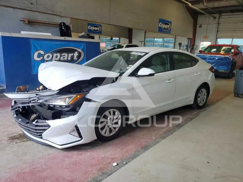 2019 Hyundai Elantra фото