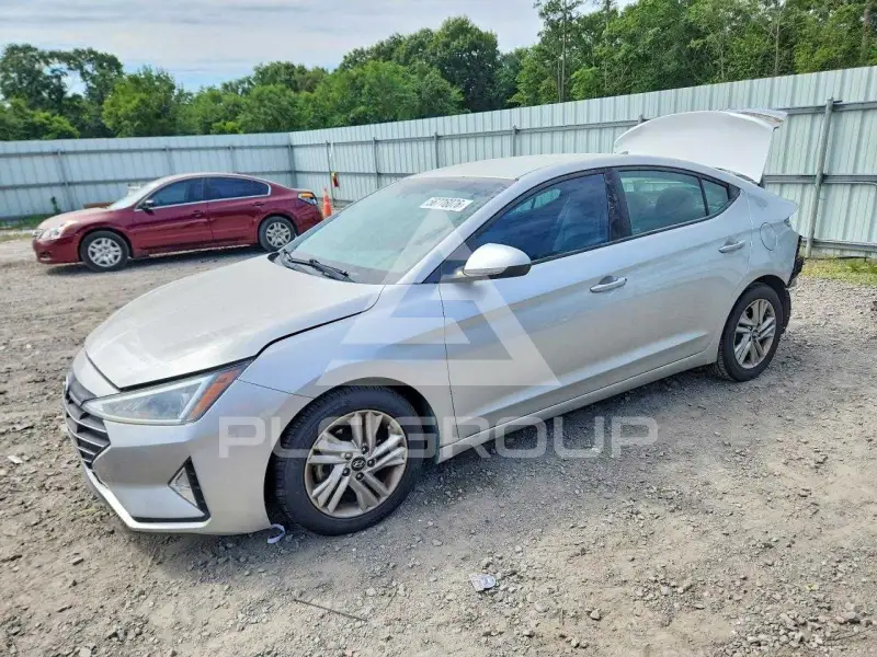 2019 Hyundai Elantra фото