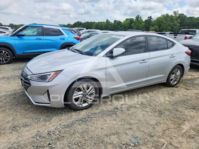 2019 Hyundai Elantra фото