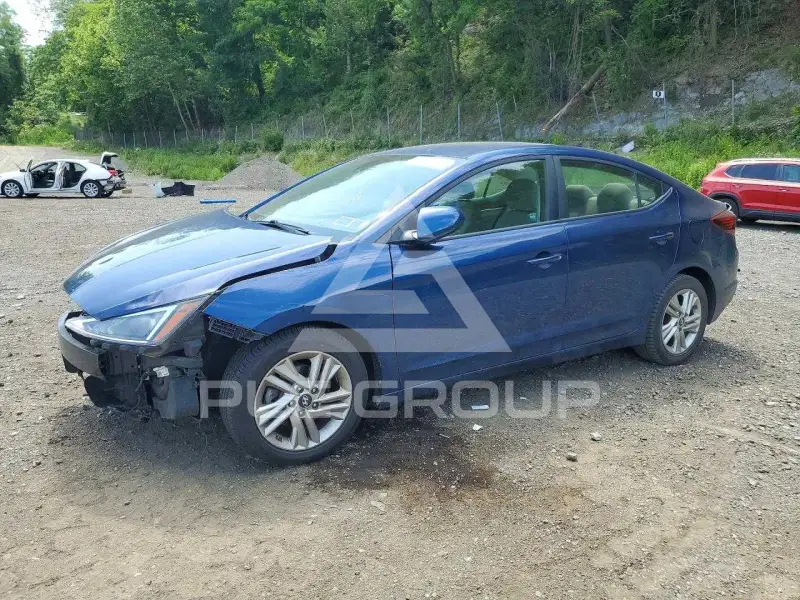 2019 Hyundai Elantra фото
