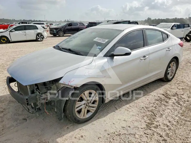 2019 Hyundai Elantra фото