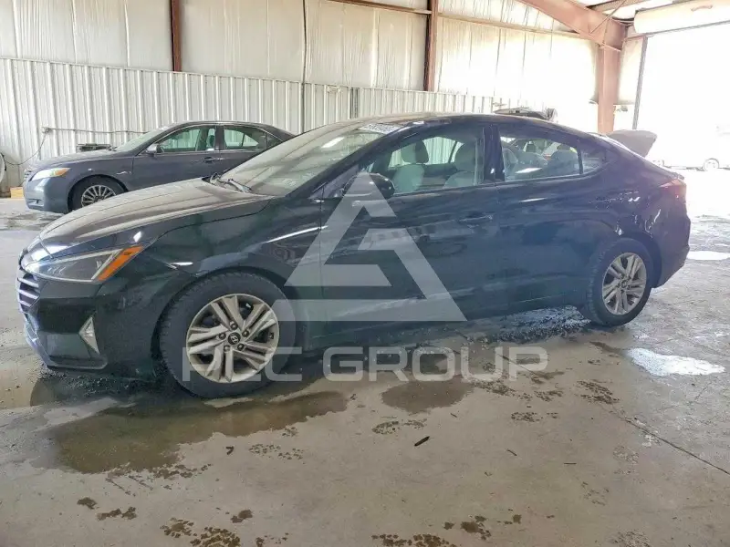 2019 Hyundai Elantra фото