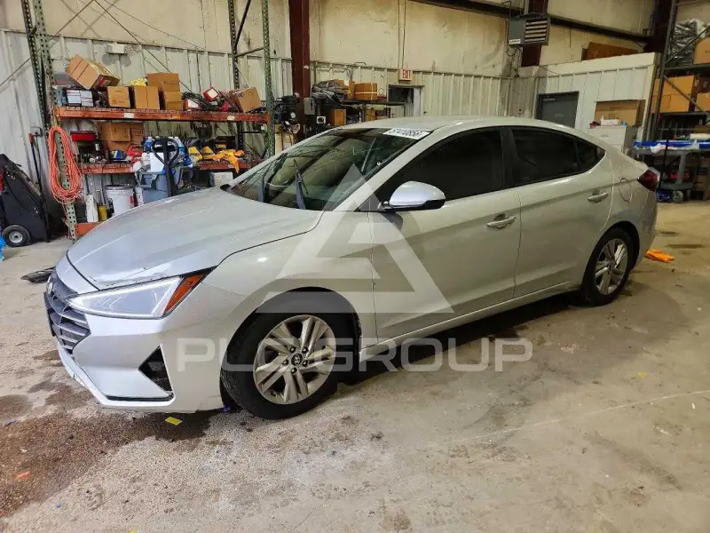 2019 Hyundai Elantra фото