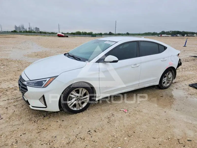 2019 Hyundai Elantra фото