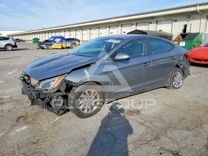 2019 Hyundai Elantra фото