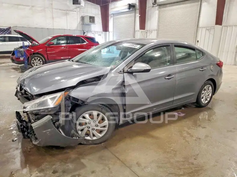 2019 Hyundai Elantra photo