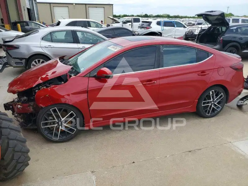 2019 Hyundai Elantra фото