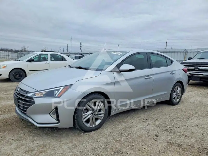 2019 Hyundai Elantra фото