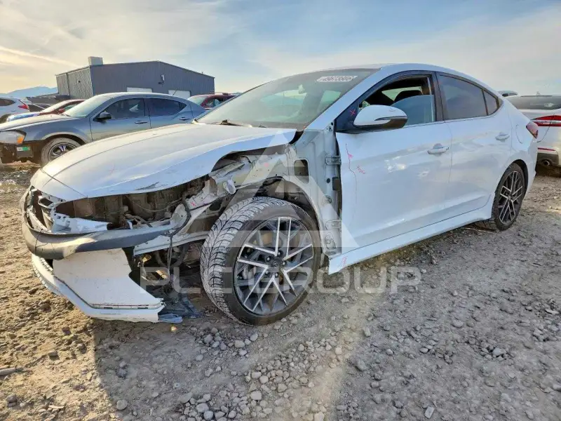 2019 Hyundai Elantra фото