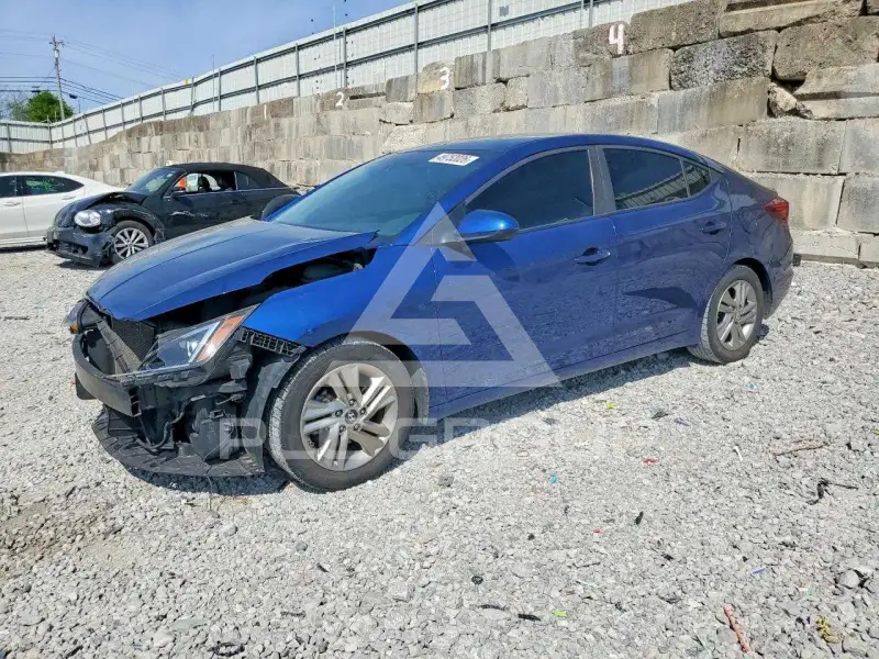 2019 Hyundai Elantra фото