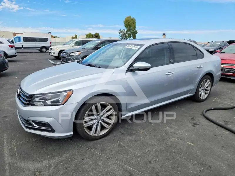 2019 Volkswagen Passat фото