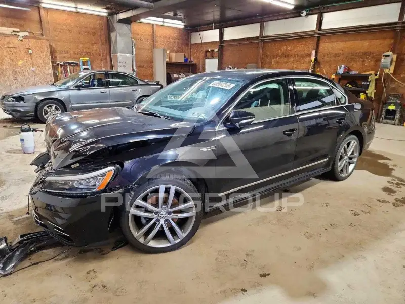 2019 Volkswagen Passat photo